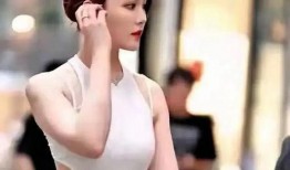 高大女人在线观看,在线观看，揭秘职场女性的成长与蜕变